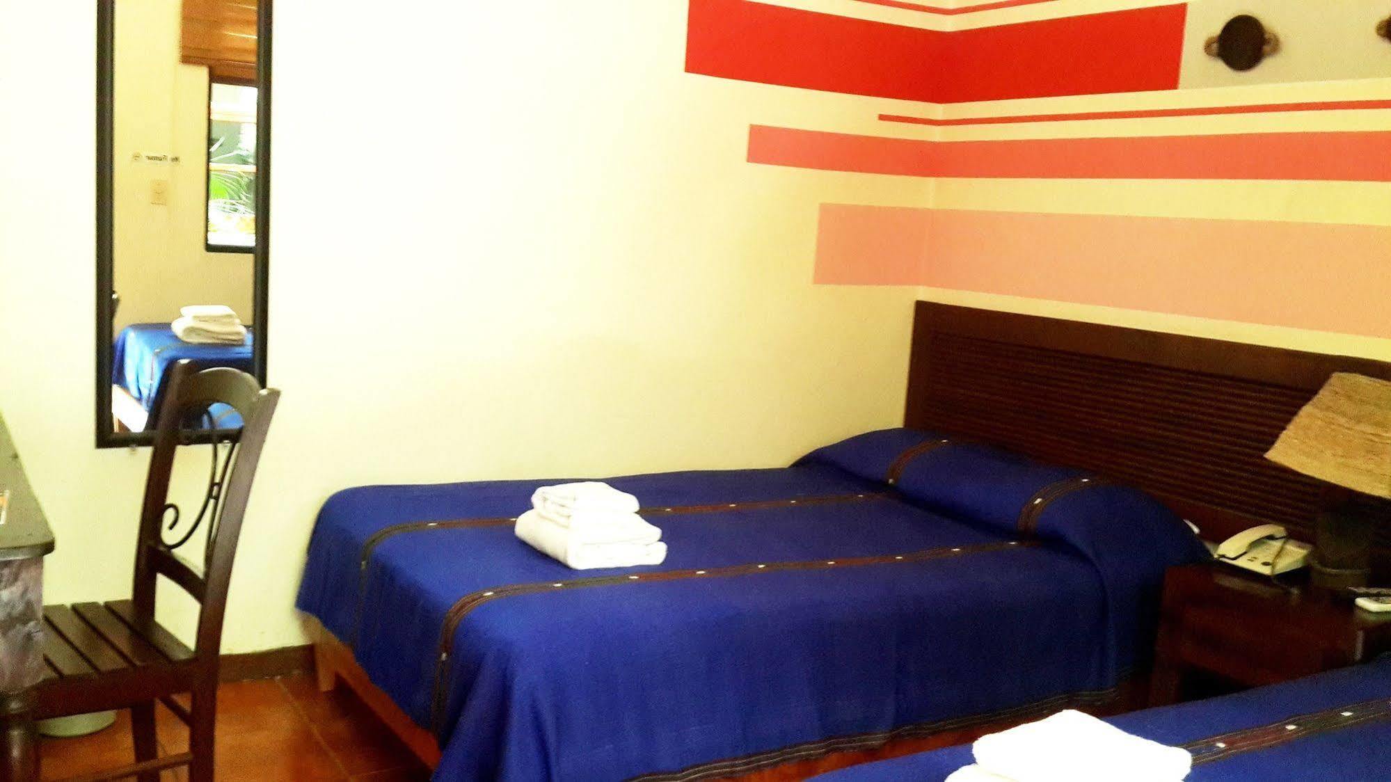 Hotel Arbol De Fuego San Salvador Buitenkant foto